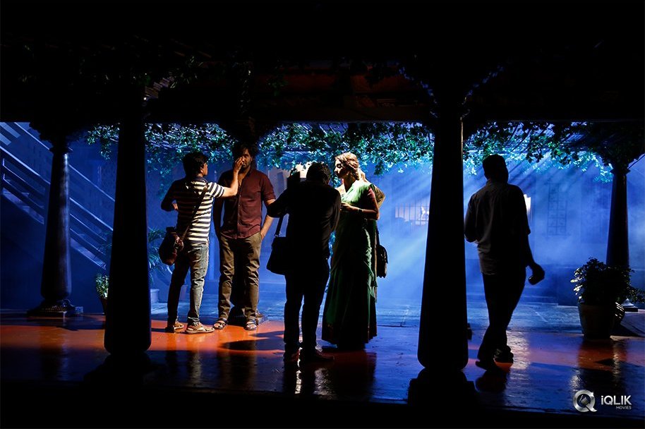 Gayatri-Movie-Working-Stills